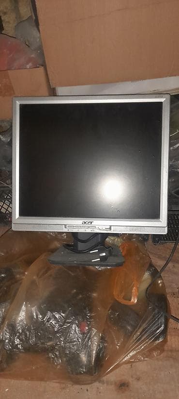 Acer LCD Monitor AL1717F (AL1717 Fs) - Ekran: 17 düym, LCD - Model