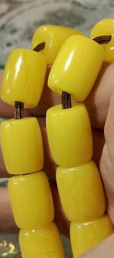 Toy paltarları və aksesuarları: Məhsul: kehrebatəsbeh/ Təsvir: - Parlaq limon-sarı rəngdə iri — 2