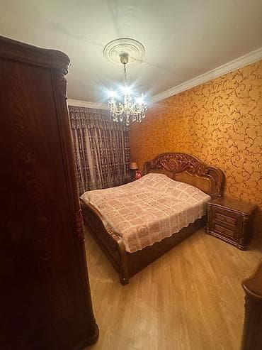 Klassik üslubda yataq otağı mebel dəsti Tərkibi: - 2 nəfərlik taxta — 3