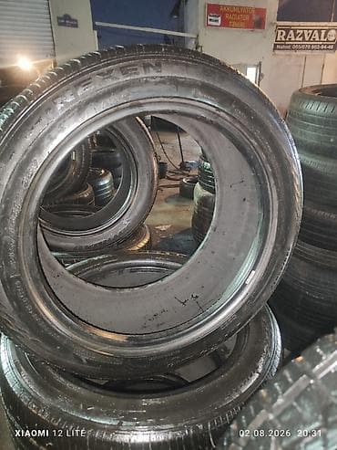 17 teker: Nexen markalı avtomobil şini. Şinin yan hissəsində **245/45 R17** — 2