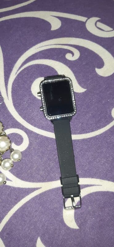 Saat 1- 2 dəfə taxılıb 5azn