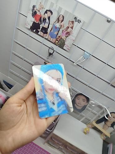stranger things kinder: K-pop Felix temalı foto kart dəsti Məhsul təsviri: - Üç ədəd — 3