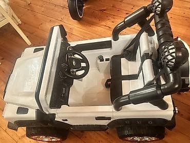 Uşaqlar üçün elektrikli oyuncağ avtomobil – off-road tipli Jeep stili — 7