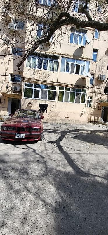 ev sekilleri: Ceyranbatan qəsəbəsində 3 otaqlı mənzil satılır orta təmirlidir ev tam — 3