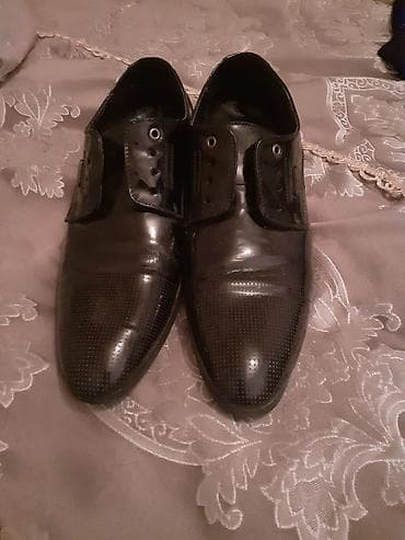 işlenmiş eşyalar: Gencede satilir klasik lakli ayaqabi Turkiye istehsalidir toydan toya — 2