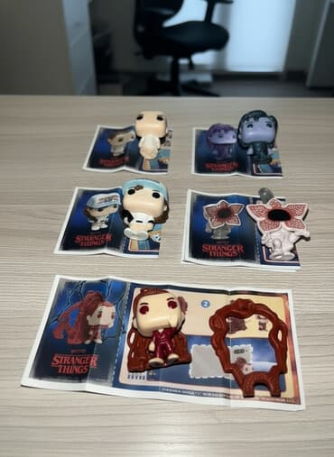 qır: Fiqur, Plastik — 1