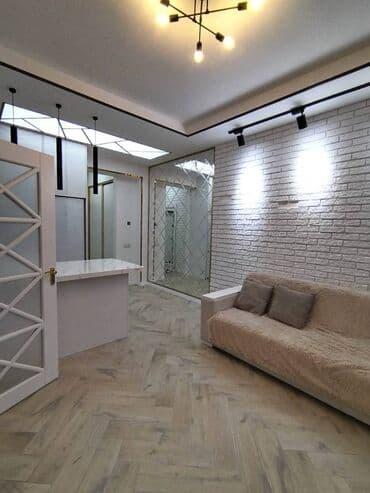 keşlede kiraye evler 2025: Sumqayıt Bağça şəhər kompleksində, 7 mərtəbəli binanın 6cı — 4