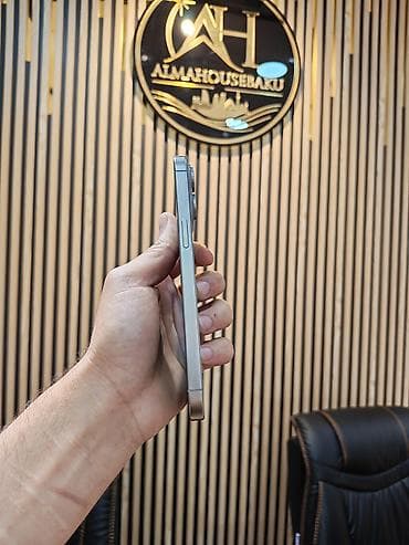 modem usb: IPhone 15 Pro Max, 256 GB, Natural Titanium, Zəmanət, Simsiz şarj, Face ID — 5