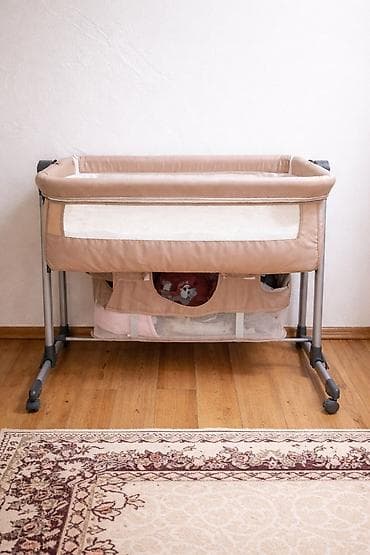 Для девочки и мальчика, Четырехугольная, Колыбель, Без бортиков, С матрасом, Без механизма качания — 1