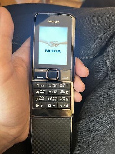 Nokia 8000 4G, rəng - Qara, Düyməli — 1