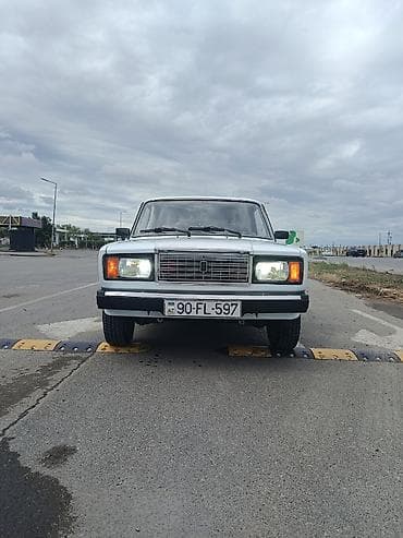 Nəqliyyat: VAZ (LADA) 2107: 1.6 l | 2009 il 44460 km Sedan — 1