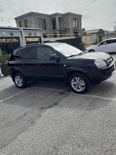 2 teker: Hyundai Tucson: 2 l | 2005 il Ofrouder/SUV — 5