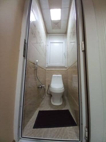 ucbucaq evlər: Bakı, 3 otaqlı, Köhnə tikili, m. Xalqlar Dostluğu, 78 kv. m — 12