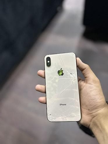 komputer islenmis: IPhone X, Qızılı, Qırıq — 2