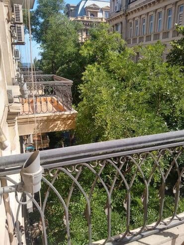 kirayə ev quba: Səbail rayonunda (Malakan bağı və Fransa səfirliyi yaxınlığı) inşa — 10