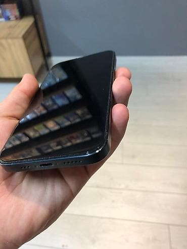 iphon 6 plus: IPhone 13, Göy, Face ID — 4