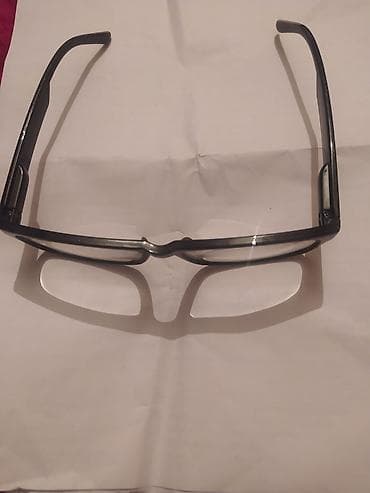 Optik eynək satılır heç taxilmilyib alınıb gözə uyğun gəlmediyi ucun