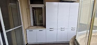 balkon skaflari: Açıq rəngli, müasir dizaynlı balkon/koridor dolab dəsti. uzunlugu — 2