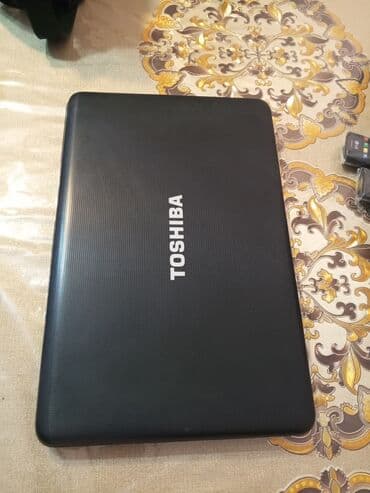 samsung tab 3 7 0: Toshiba noutbuk - Rəng: qara, teksturalı qapaq səthi, TOSHIBA loqosu — 2