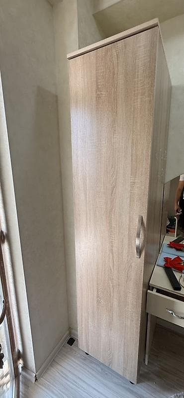kreslo ofis uchun: Tək qapılı, açıq rəng palıd teksturalı şkaf - Material: laminat/LDSP — 1
