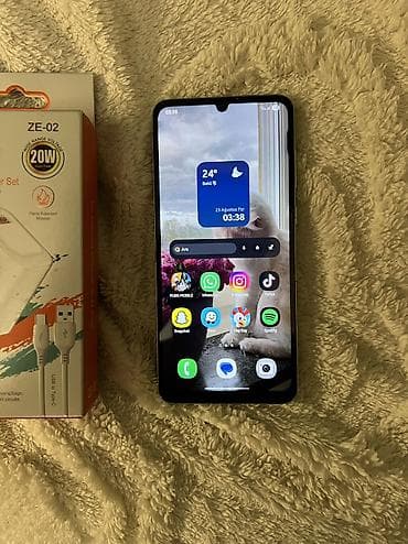 soba satilir: Samsung Galaxy A05, 64 GB, rəng - Yaşıl, Barmaq izi, Face ID — 2