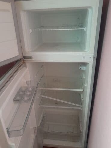 зил москва холодильник: İki bölməli, üst donduruculu soyuducu. Geniş iç sahəyə və tənzimlənən — 3