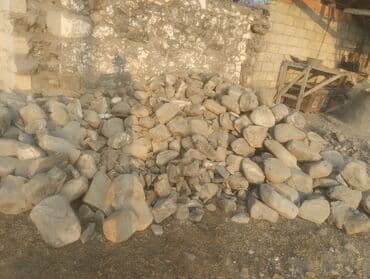 Məhsul: Təbii çay daşı/iri qaya parçaları Təsvir: - Şəkillərdə — 2