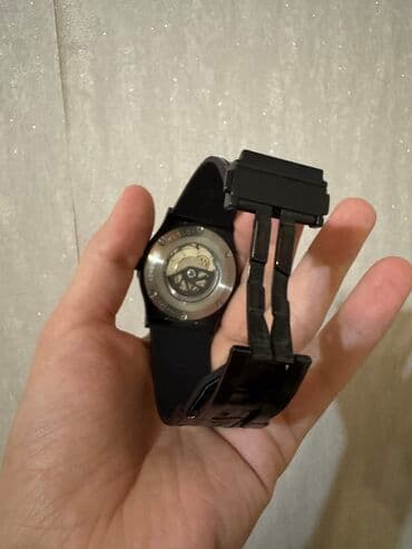 yuxuda sırğa görmək: Yeni, Qol saatı, Hublot, rəng - Qara — 5