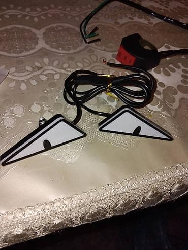 Eynəklər: Satılır hərəsinin ayrı ayrılığda qiymətləri var vatsapapa yazın — 7