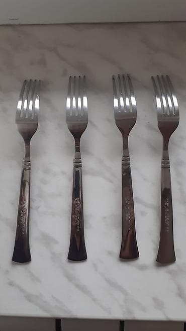 taxta iwlenmiw: Cengeller biri 1 manat — 2