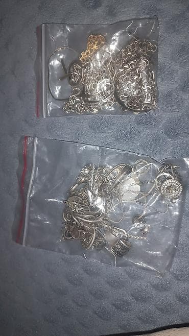 gümüşün qramı neçəyədir: 300 qram civarında gümüş.qrami 3,50 — 5