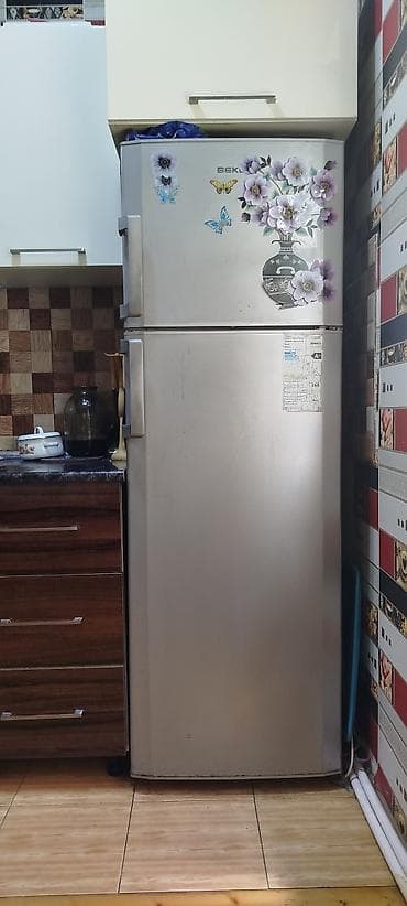 2 двери Beko Холодильник Продажа, цвет - Серебристый