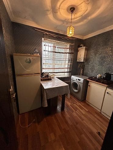 razinde satilan ucuz evler: Azərtifaqda kirayə 2otaqlı ev verilir.Qiymet 300 manat.2 otaqlı mənzil — 5