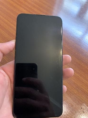 honor 8a ekran: Vivo V15, rəng - Qara, Barmaq izi — 1