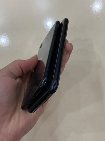 rol oyun konsolu: IPhone SE 2020 — 3