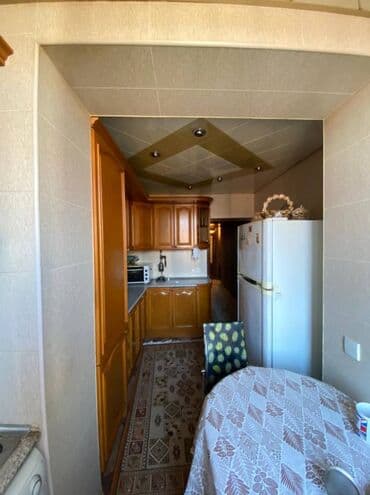 nerimanovda obyekt satilir: Bakı, 3 otaqlı, Köhnə tikili, 69 kv. m — 5