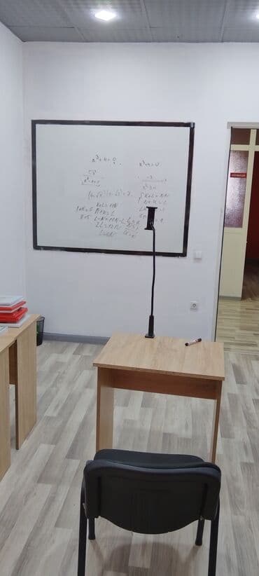 Elmlər metrosunun yaxınlığında yerləşən 160 kv.m sahəsi olan 6 otaqlı — 11