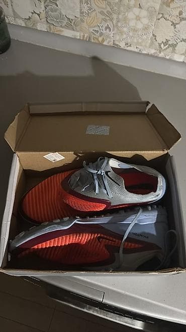 krosovkalar: Məhsul: Nike Phantom GT2 Academy TF futbol ayaqqabısı - Örtük/naxış — 1