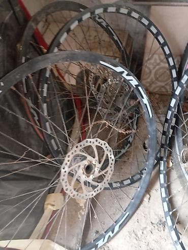 velosiped 3 teker: Velosiped təkər və hissələri dəsti - Çeşid: bir neçə 28–29" (700C) və — 1