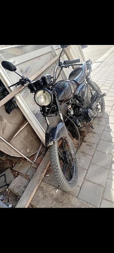 bbs diskler: Şəhər daxili gediş-gəliş üçün kompakt motosiklet - Gövdə rəngi: qara — 1