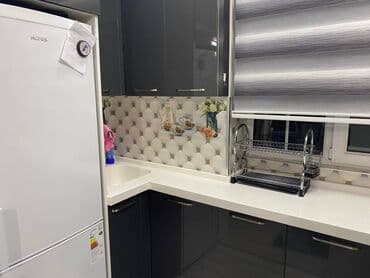 qubada ayliq kiraye evler 2020: Mərdəkənda 5 mertebeli binanın 3-cu mərtəbəsində ümumi sahəsi 63 kv,m — 12