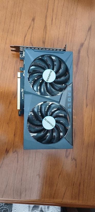 rtx 3050 baku: Videokart Gigabyte GeForce RTX 3050, 8 GB, İşlənmiş — 1