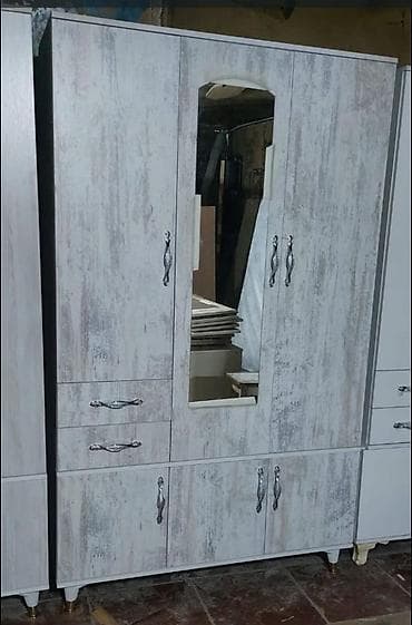 📌Dolab 3qapi 💶Qiymet 150azn 📏Ölçü 120 eni 2 hündür 47 dərin 🌈Reng