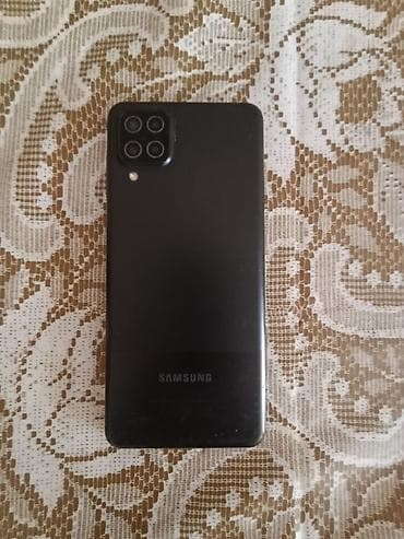 gun eyneyi: Samsung galaxy A12 satılır qiymäti 350 manata aşaĝı yeri var täcili — 8