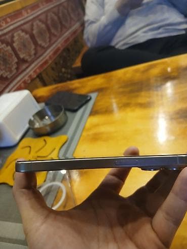 iphone ikinci el 14: IPhone 15 Pro, Natural Titanium, Barmaq izi, Face ID — 2