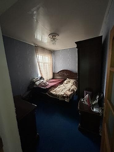 kiraye evler savalan: 3 otaqlı mənzil – geniş zal və ayrı-ayrı 2 yataq otağı. Zalda asma — 3