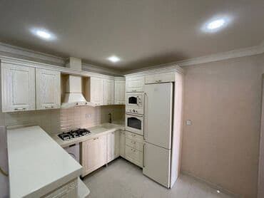 evler bineqedide: Ev yeni remontdan chixib. Ev verilir tek xanima ve aile — 6