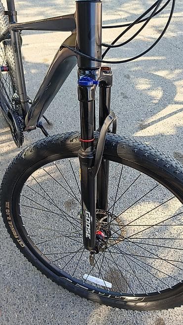 GOOSE velosiped – 29” təkərlər, alüminium gövdə, amortizatorlu ön