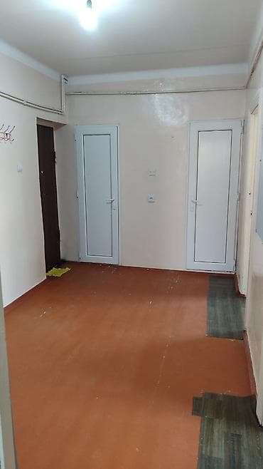 evde operatör isi: Bakı, Suraxanı, 2 otaqlı, Köhnə tikili, m. Qara Qarayev, 54 kv. m — 5