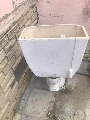 İşlənmiş, Unitaz, Asılan, Kredit yoxdur, Zəmanətsiz, Pulsuz çatdırılma